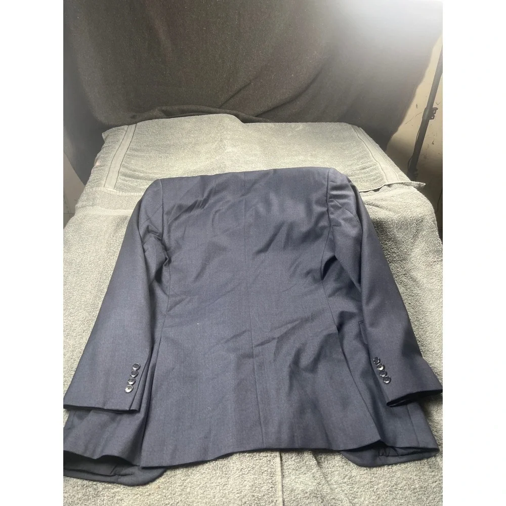 Jos A Bank Traveler's Collection Navy Wool Tailored Fit Blazer Men 42L‎